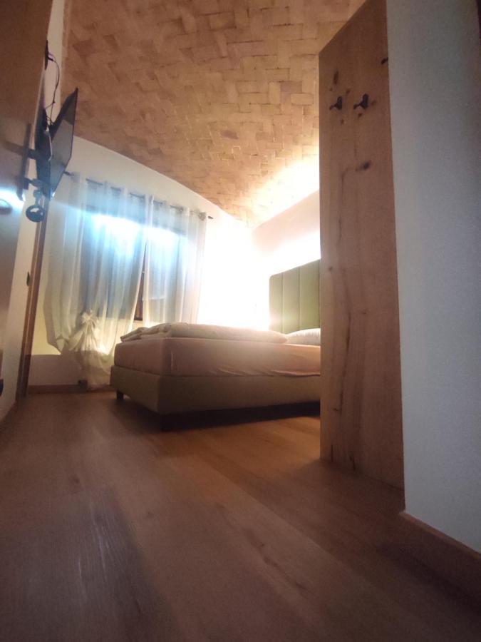 Agritur Leita Villa Tuenno Bilik gambar